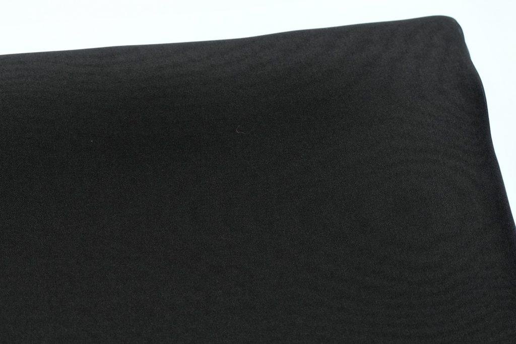 juoda šilko organza