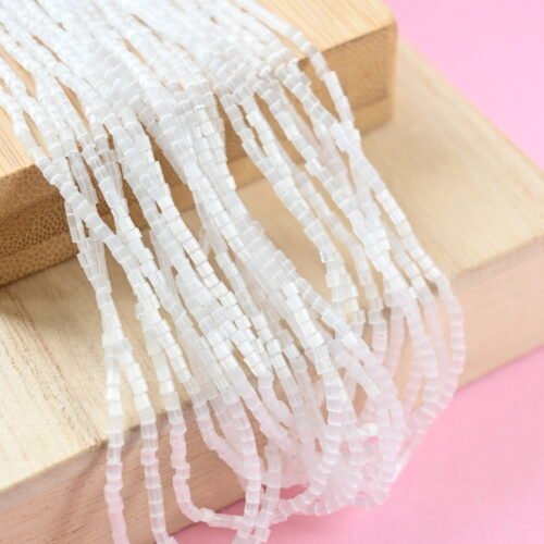 Bugle Beads 1/2'' Round Satin White 05051 (balta)