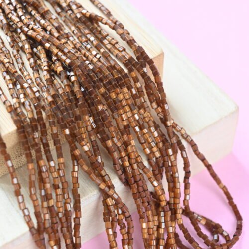 2 Cut Beads Satin Brown 15101 (ruda)