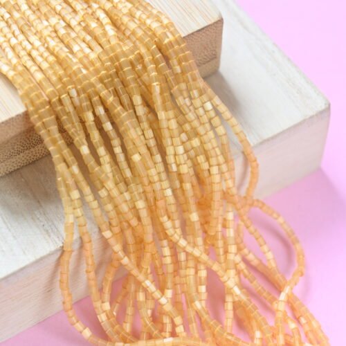 2 Cut Beads Satin Beige 15041 (auksas)