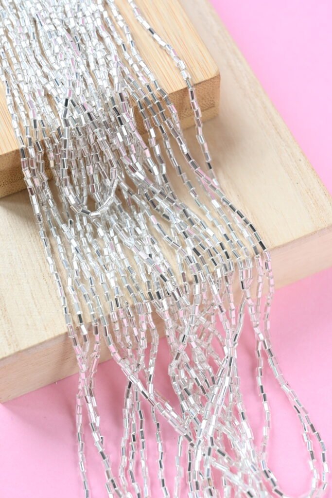 Bugle Beads 1" Facetted Silver 78102 (sidabras)