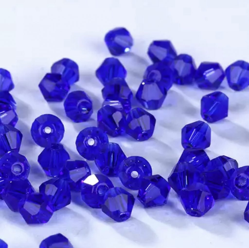 Karoliukai Bicone 4mm Dark Blue (mėlyna)