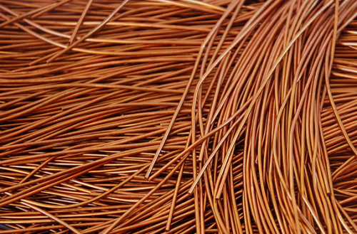 Minkšta lygi kanitelė 1mm 10g (bronza) 106