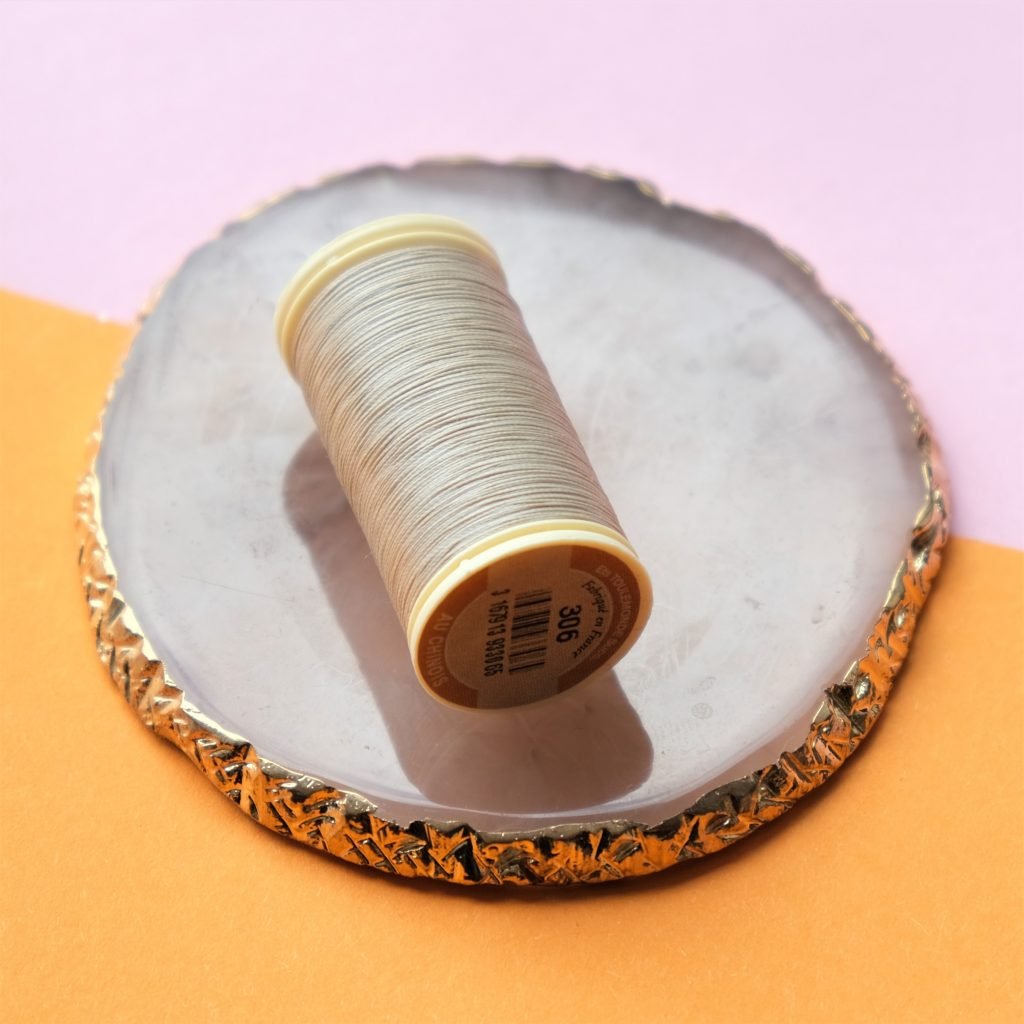 Siuvinėjimo siūlai Au Chinois FIL GLACÉ (kūno spalva) P306