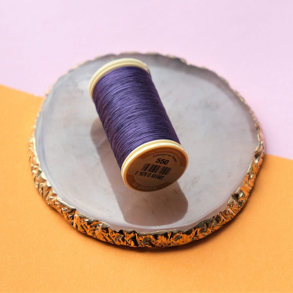 Siuvinėjimo siūlai Au Chinois FIL GLACÉ (violetinė) P550