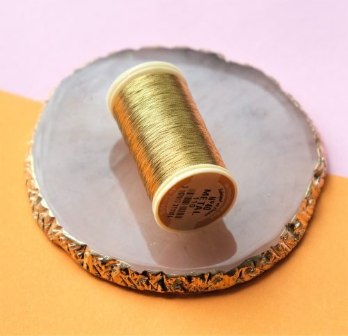 Siuvinėjimo siūlai Au Chinois Metallic N40 (auksas) M110