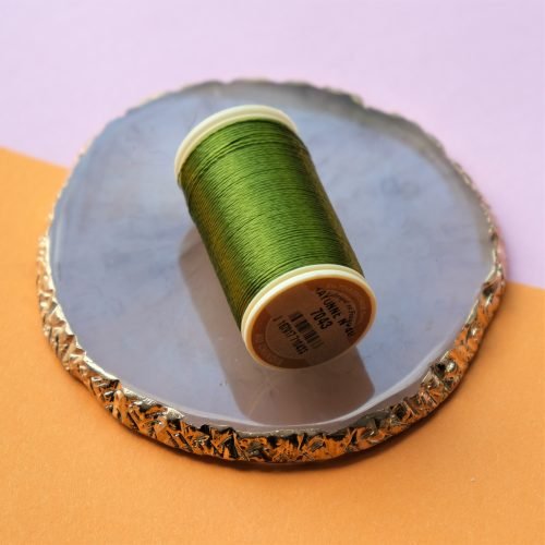 Siuvinėjimo siūlai Au Chinois Rayonne (žalia) R7043