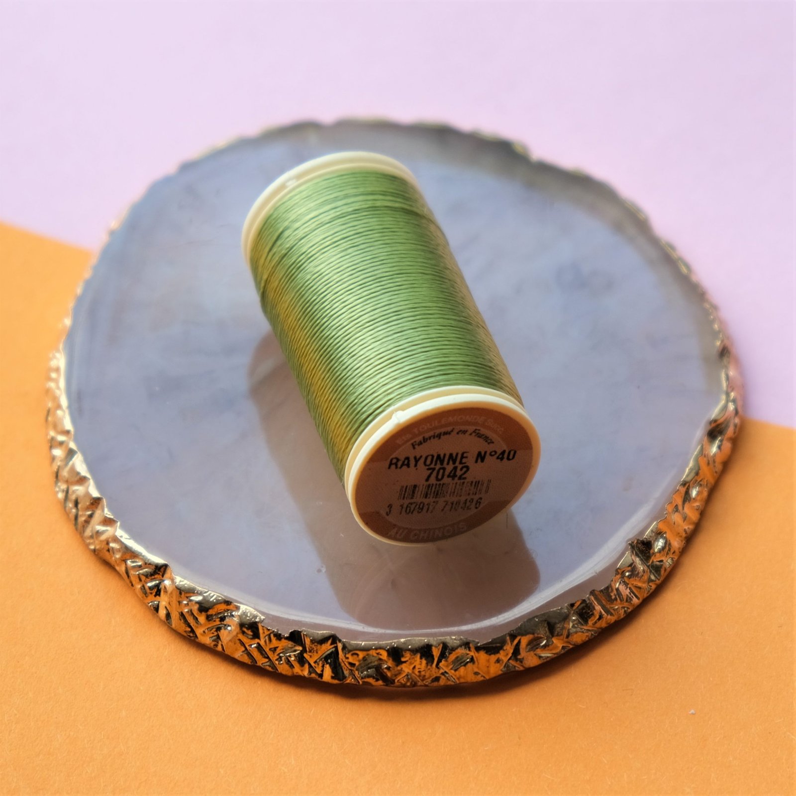 Siuvinėjimo siūlai Au Chinois Rayonne (žalia) R7042