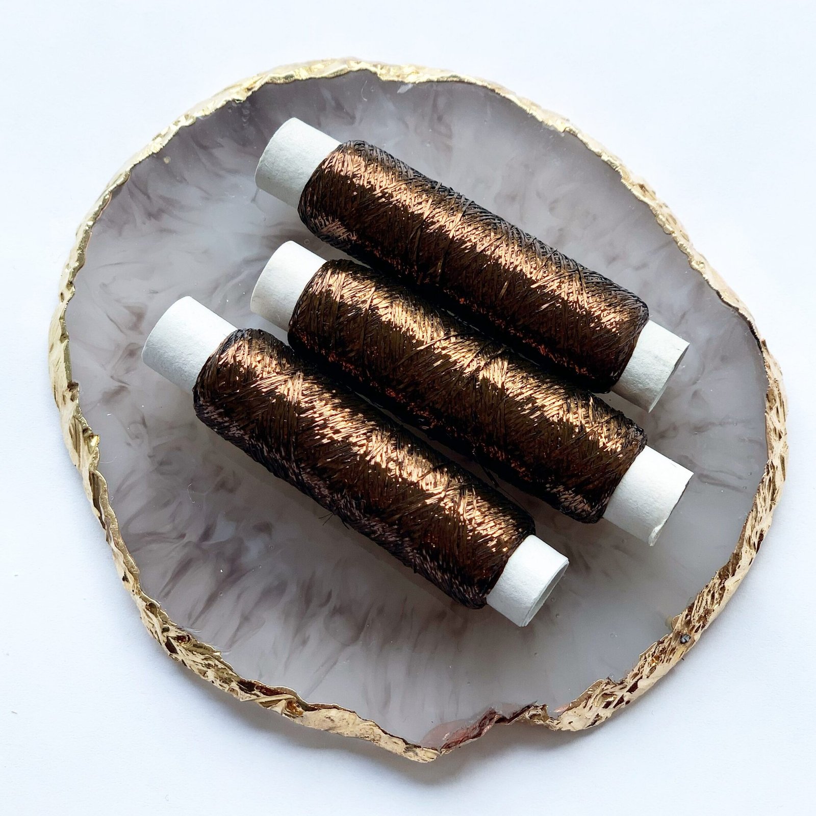 Au Ver a Soie metalizuoti siūlai 100m (bronza) 122