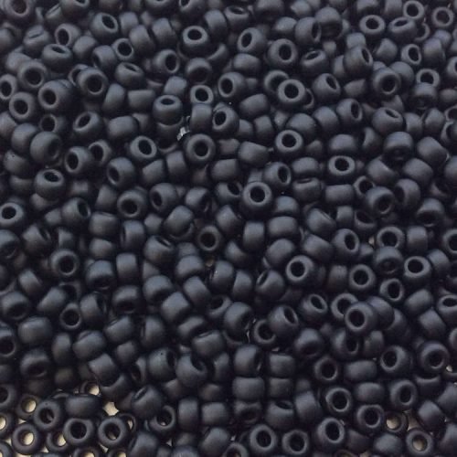 Biseris Seed Beads 11/0 Black Matted (juoda) 0401F