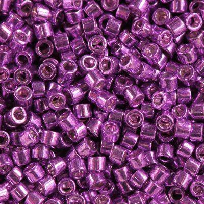 Biseris Delica 11/0 Galvanized Fuchsia Dyed (violetinė) DB0431