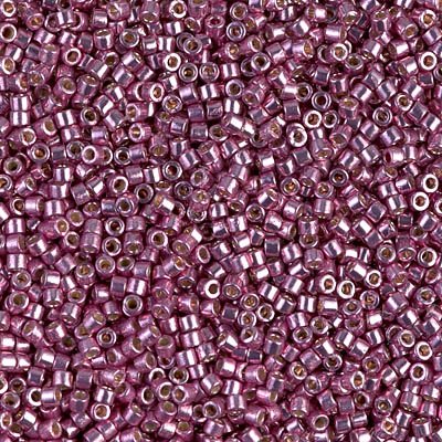 Biseris Delica 11/0 Galvanized Dusty Orchid (violetinė) DB0419