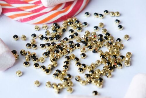 Preciosa Chaton MAXIMA SS20 (4.8mm) Jet - padengta auksu (24 vnt) - juoda