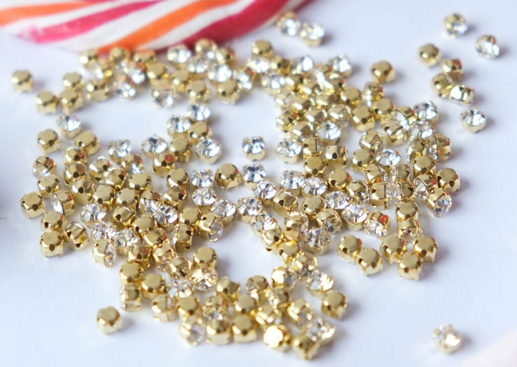 Preciosa Chaton MAXIMA SS20 (4.8mm) Crystal - padengta auksu (24 vnt) - balta