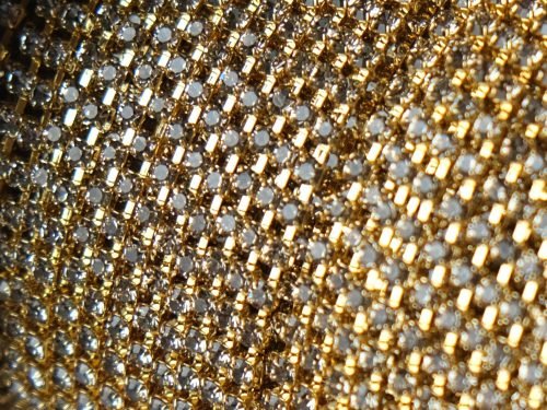 Preciosa Kristalų grandinėlė su Chaton MAXIMA SS8.5 (2.5mm) Black Diamond - padengta auksu (10cm) - juoda - Image 2