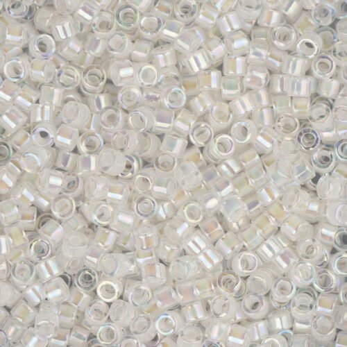 Biseris Delica 11/0 Off White AB (balta) DB0052
