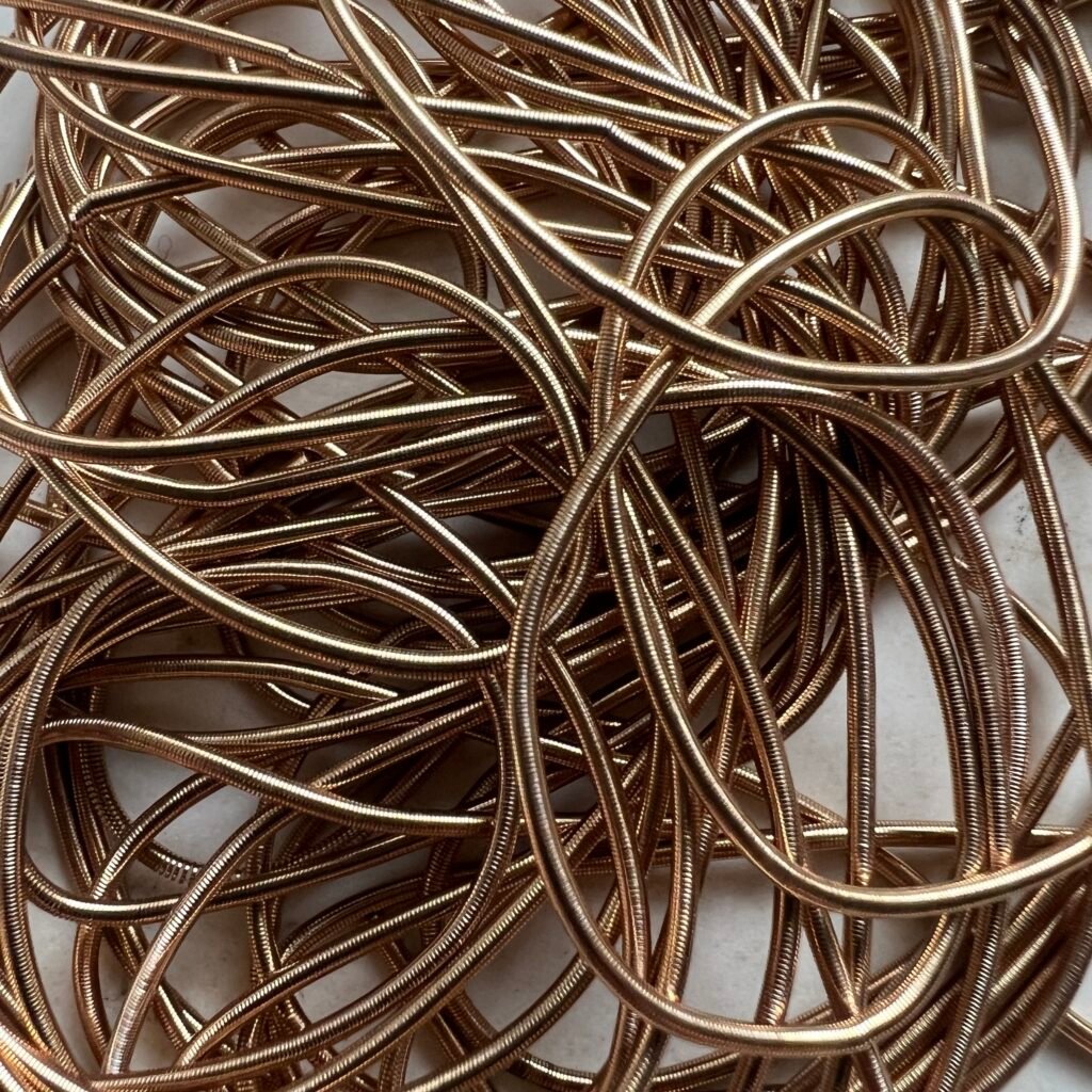 Minkšta lygi kanitelė 1 mm 10 g 466