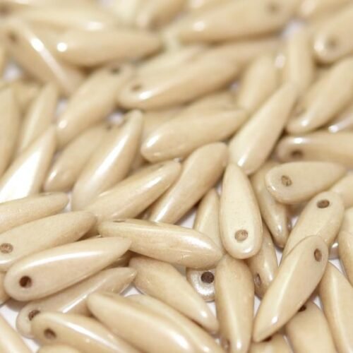 Glass Daggers 3x11 mm Chalk White Latte Luster 14419 (ruda)