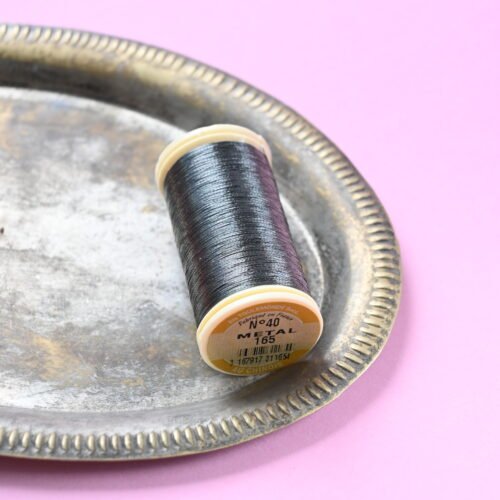 Siuvinėjimo siūlai Sajou Au Chinois Metallic N40 (pilka) M165