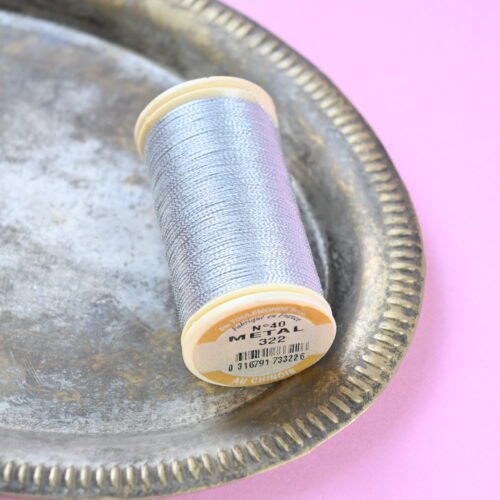 Siuvinėjimo siūlai Sajou Au Chinois Metallic N40 (sidabras) M322